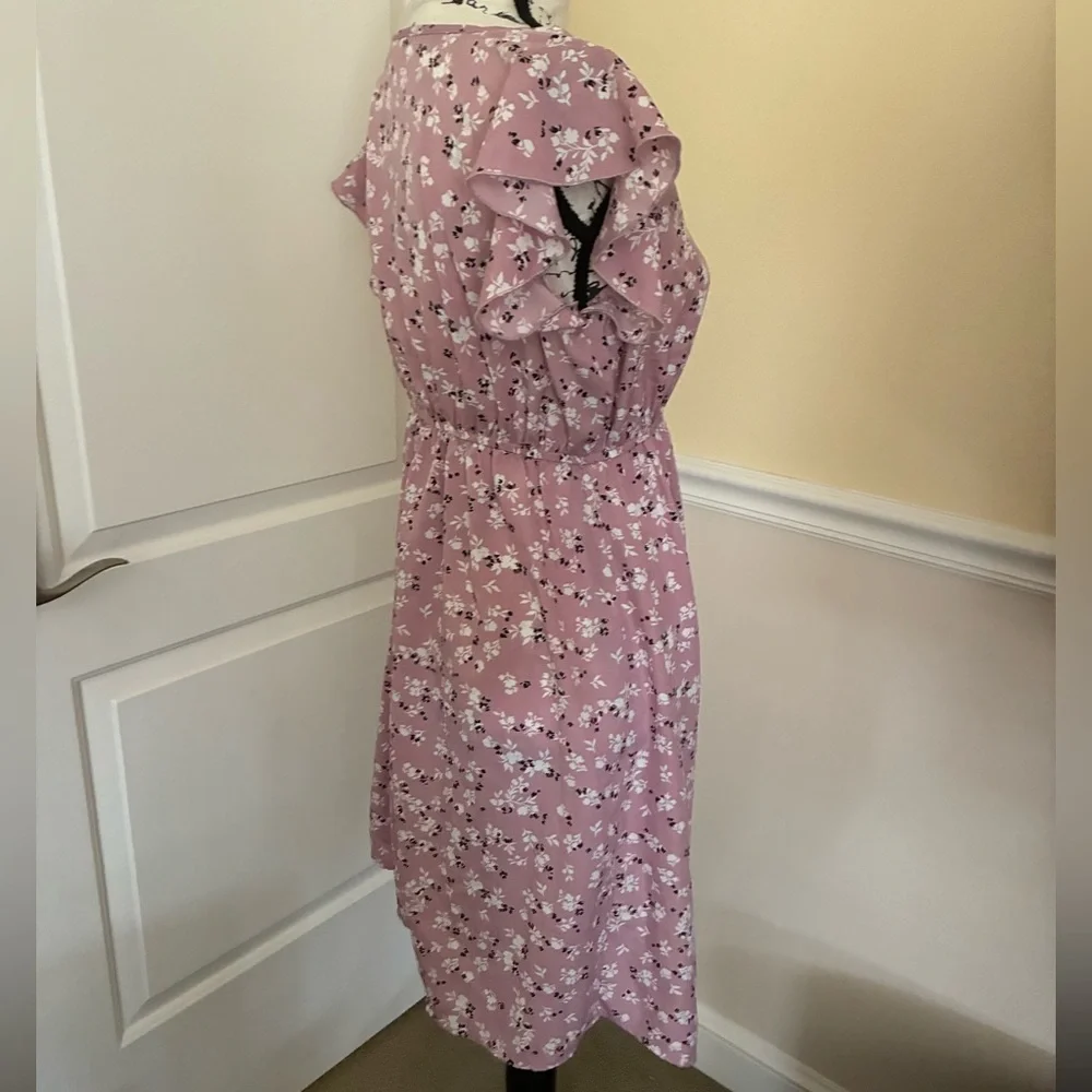NWOT mint of blush Floral Pink Dress